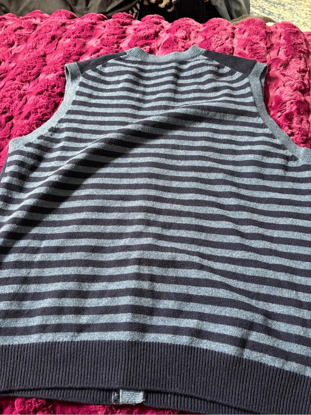 Brooks Brothers Men's large Navy Knit Button-Up Vest with Slate Trim